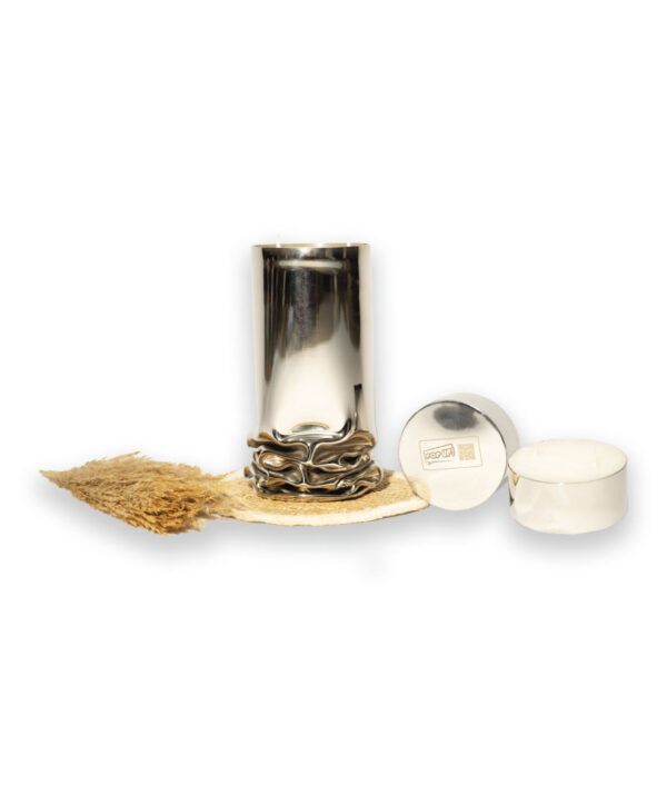 Vikrit Candle